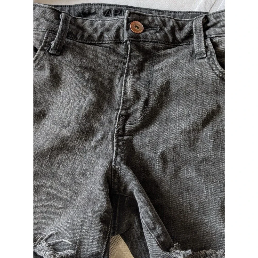 Arizona Jean Co Black Distressed Denim Shorts High Rise Frayed Juniors Size 9
